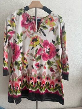 Karen Scott Floral Studded V-Neck Tunic in Pink, Green & Cream